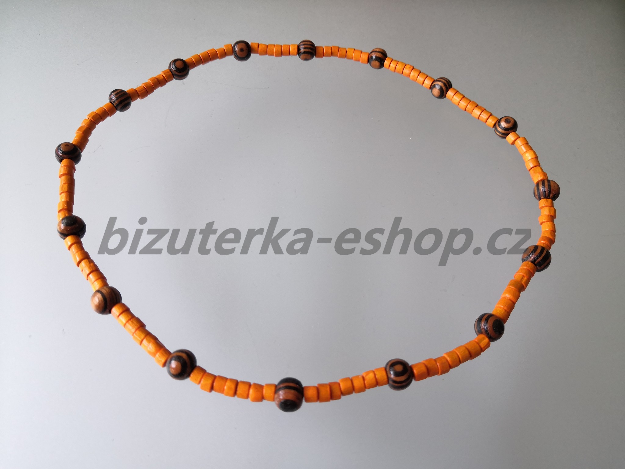 Dřevěné korálky na krk oranžovo hnědé BZ-071764