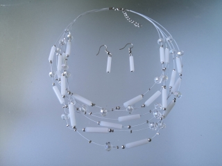 Souprava náhrdelník a naušnice perličková bílo stříbrná  BZ-07153