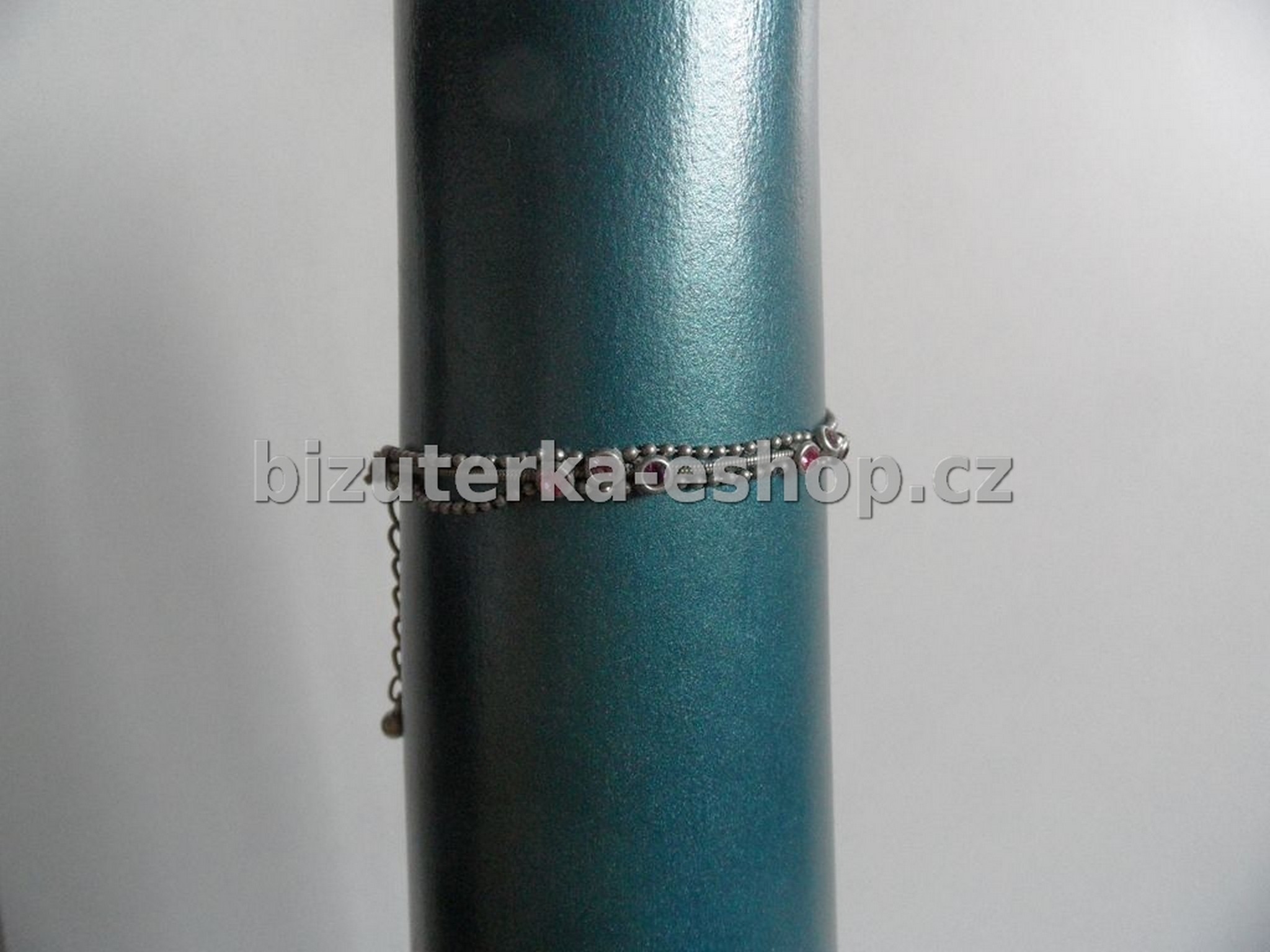Náramek stříbrná patina + fialové kamínky BZ-04177