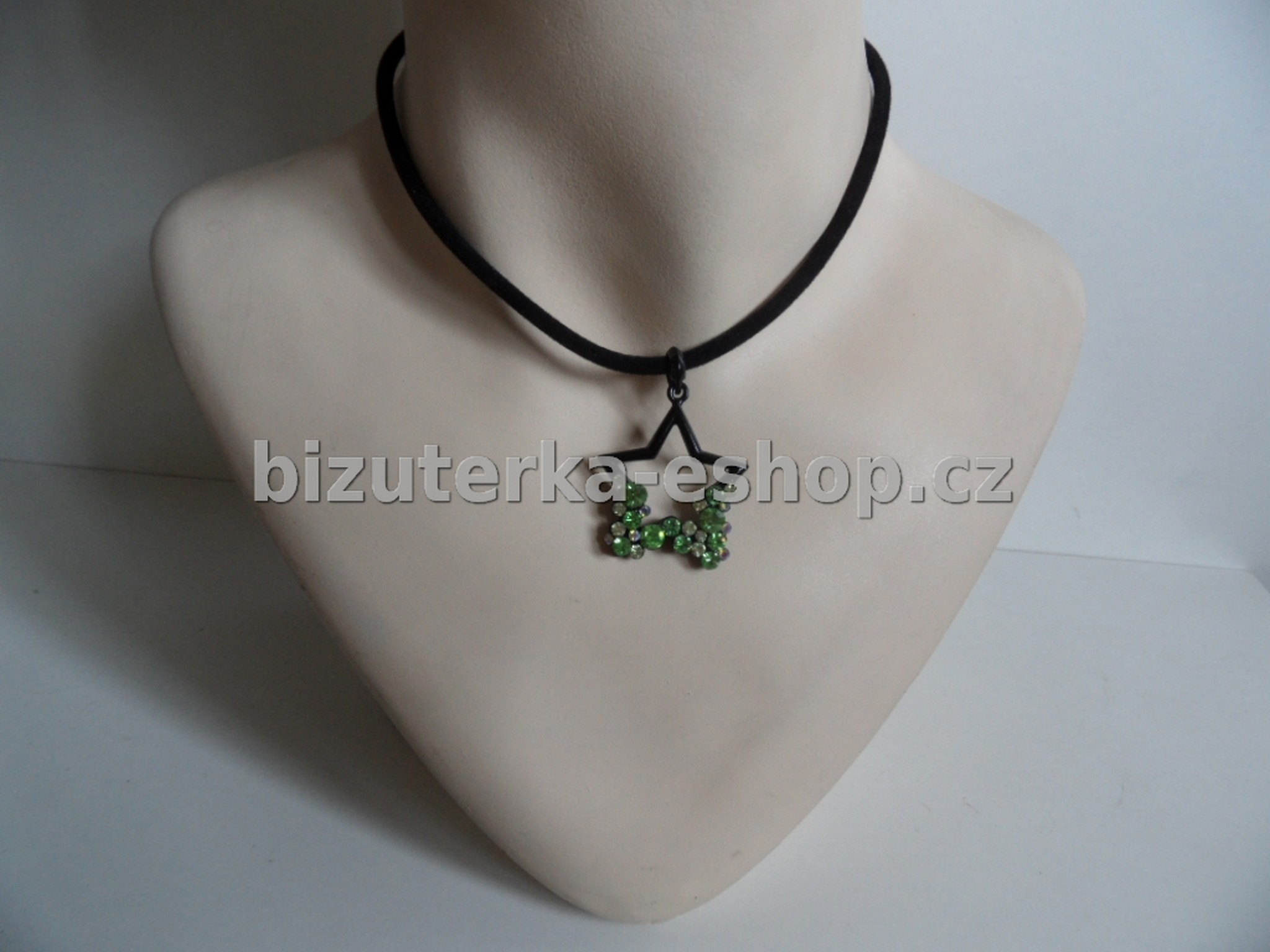 Náhrdelník s hvězdou černo zelený BZ-04266