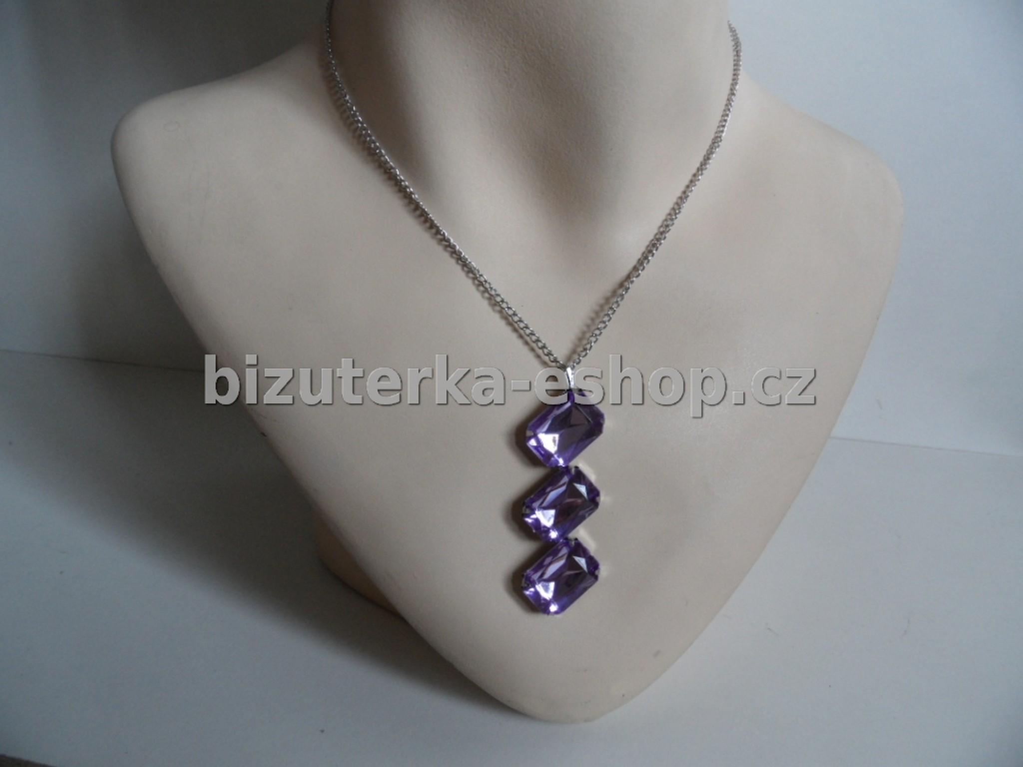 Řetízek s přívěškem fialový BZ-04275