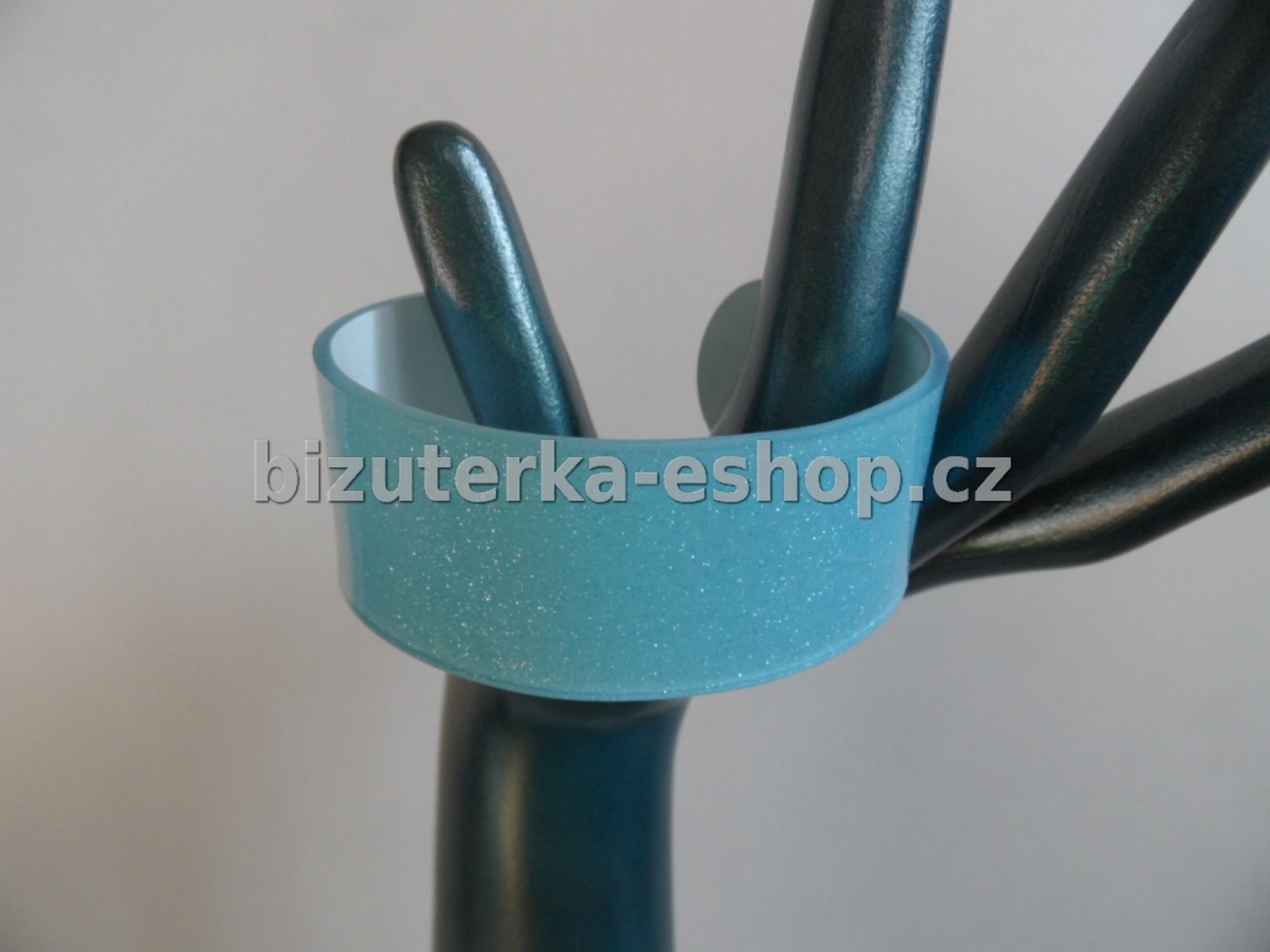 Náramek se třpytkami modrý BZ-04307