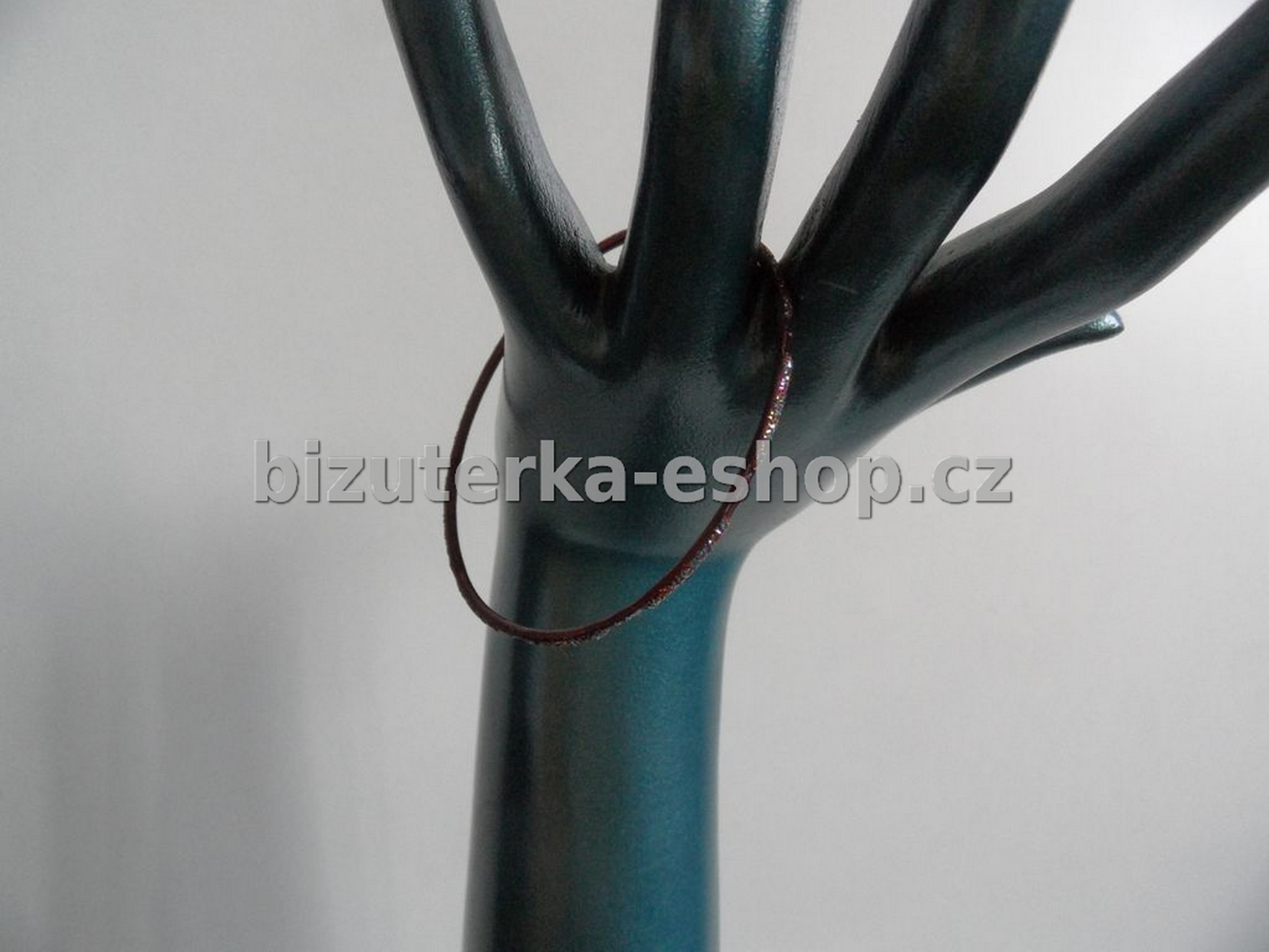Náramek s flitry fialový BZ-04333