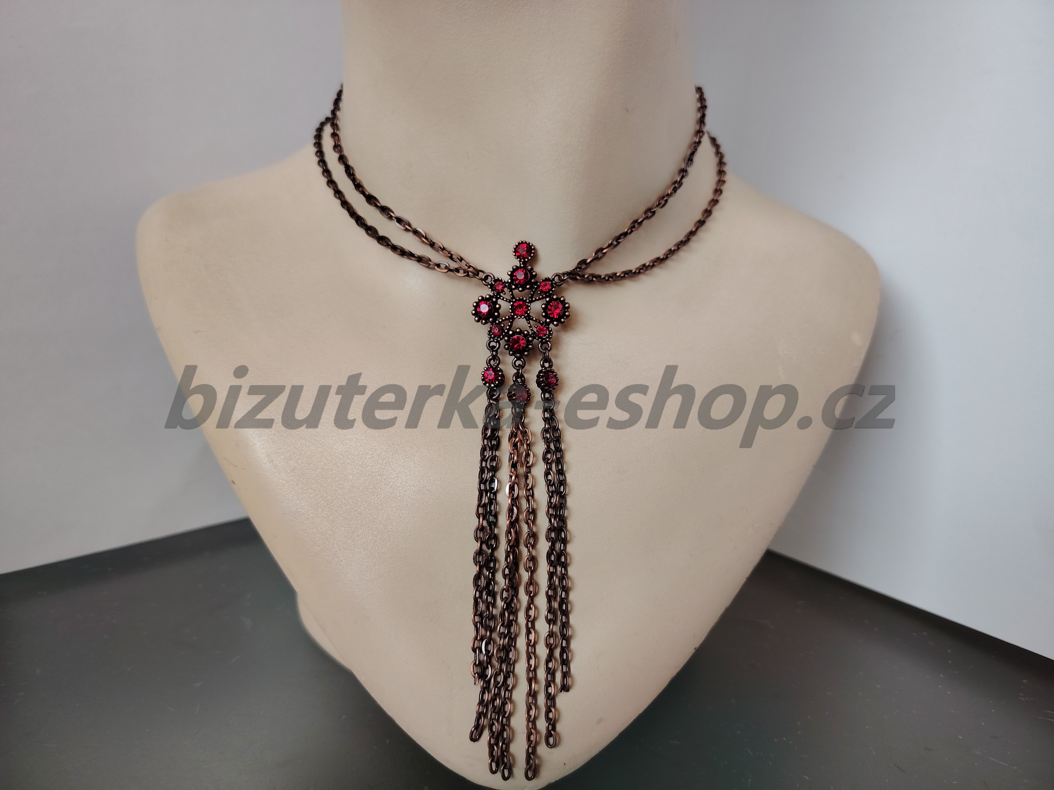 Náhrdelník s kamínky červený BZ-04904