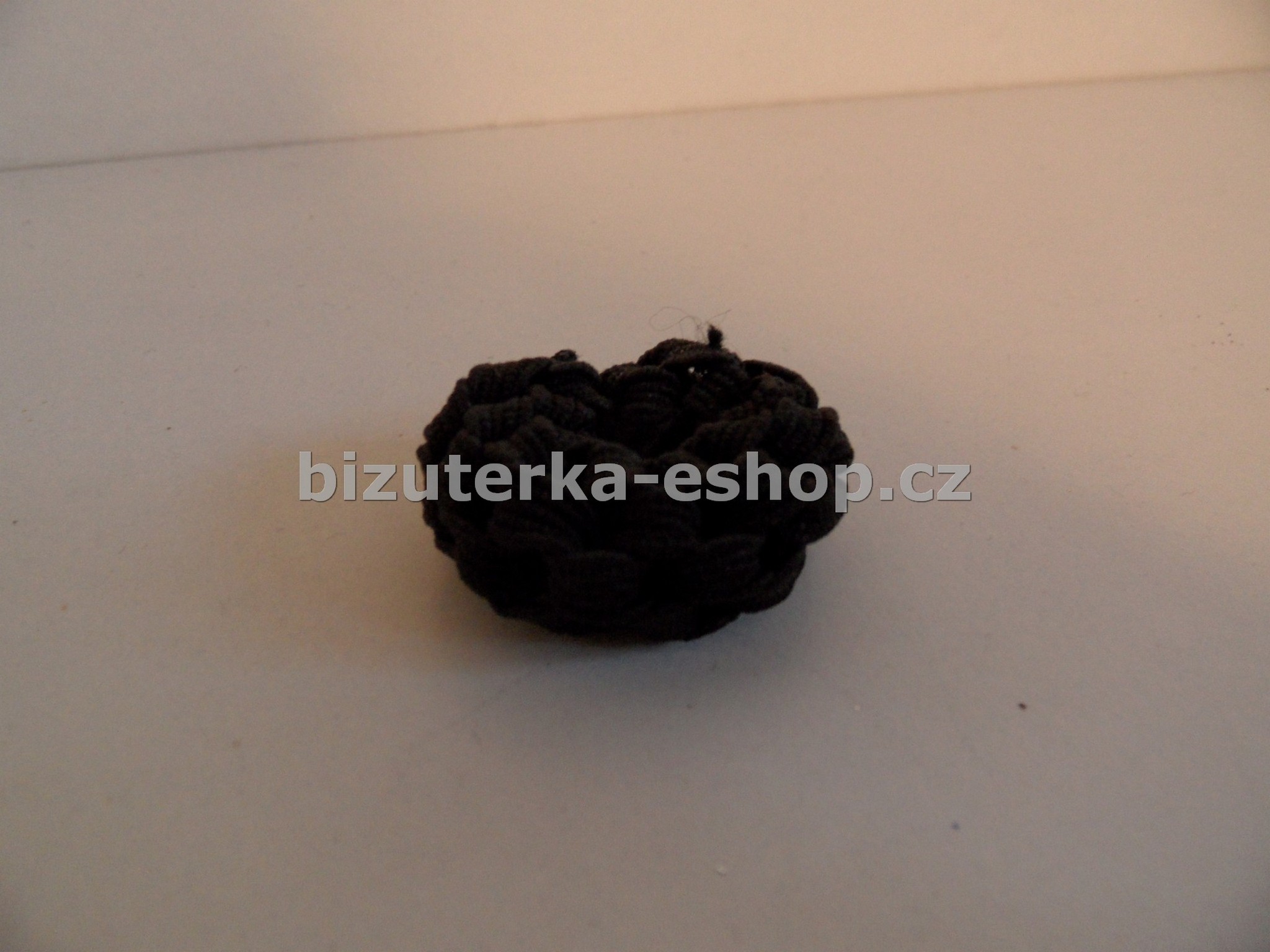 Gumka do vlasů proplétaná černá BZ-05584