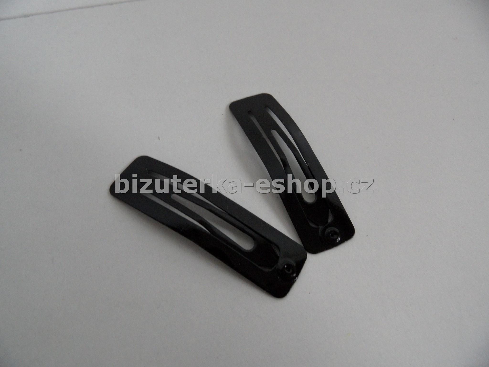 Prolamovací sponky černé BZ-05614
