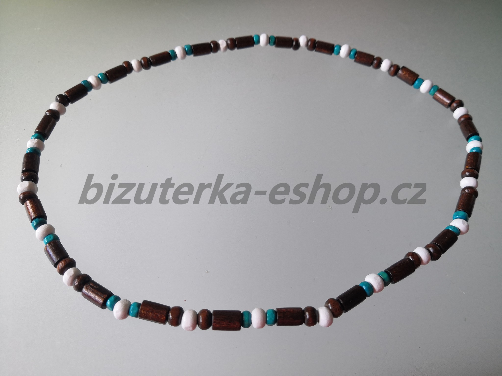 Dřevěné korálky na krk hnědo tyrkysovo bílé BZ-071817