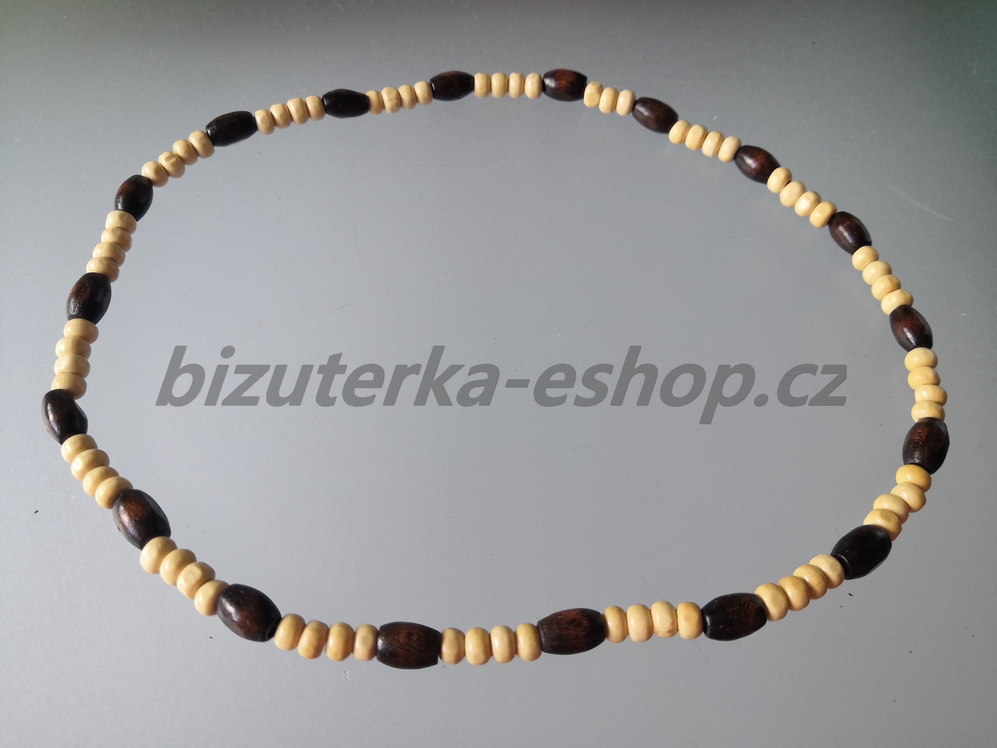 Dřevěné korále na krk smetanovo hnědé BZ-071833