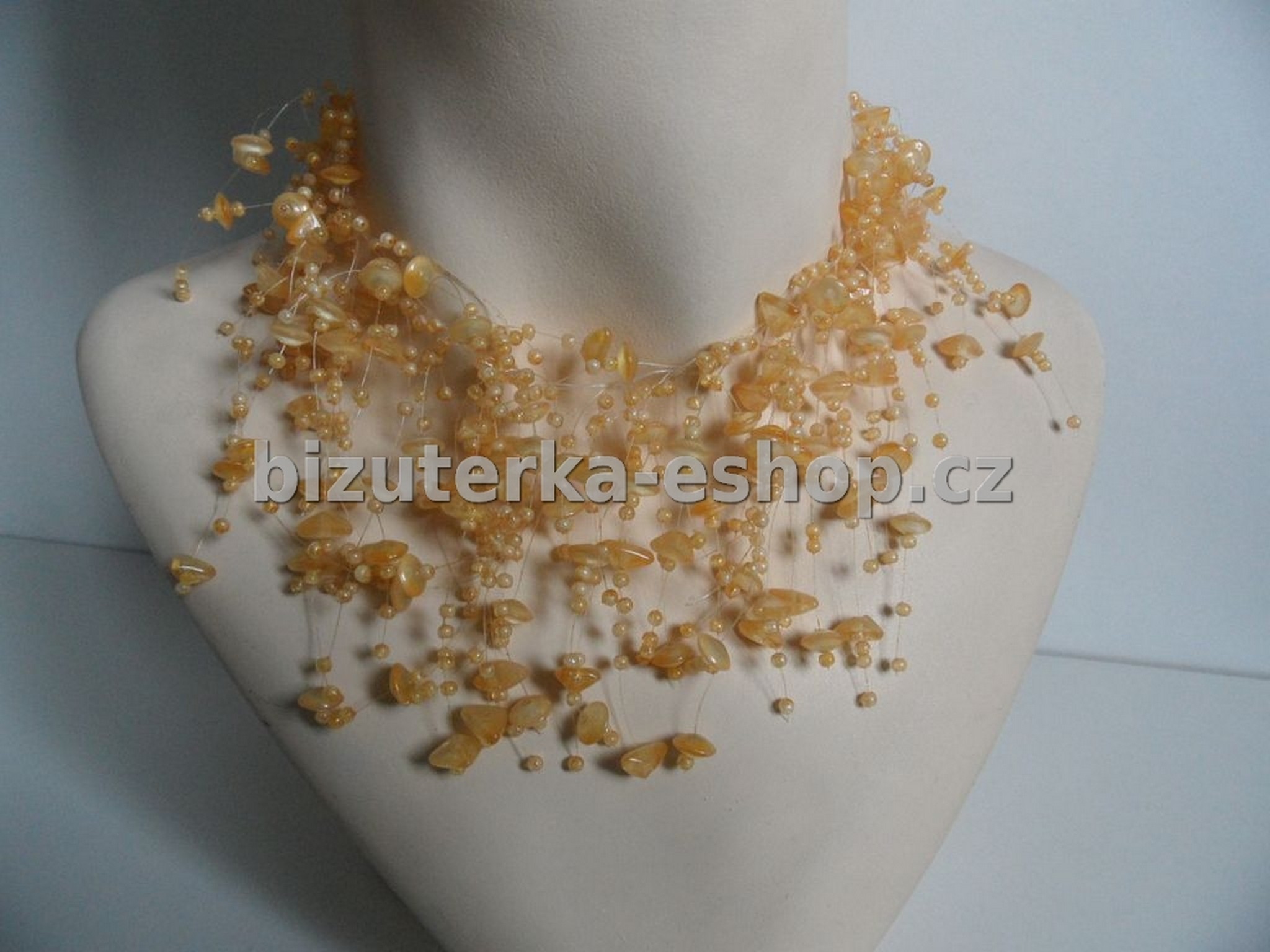 Náhrdelník perličky oranžový BZ-03586