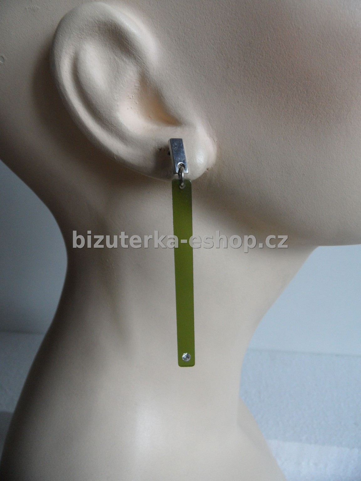 Naušnice zelené s kamínkem BZ-03704