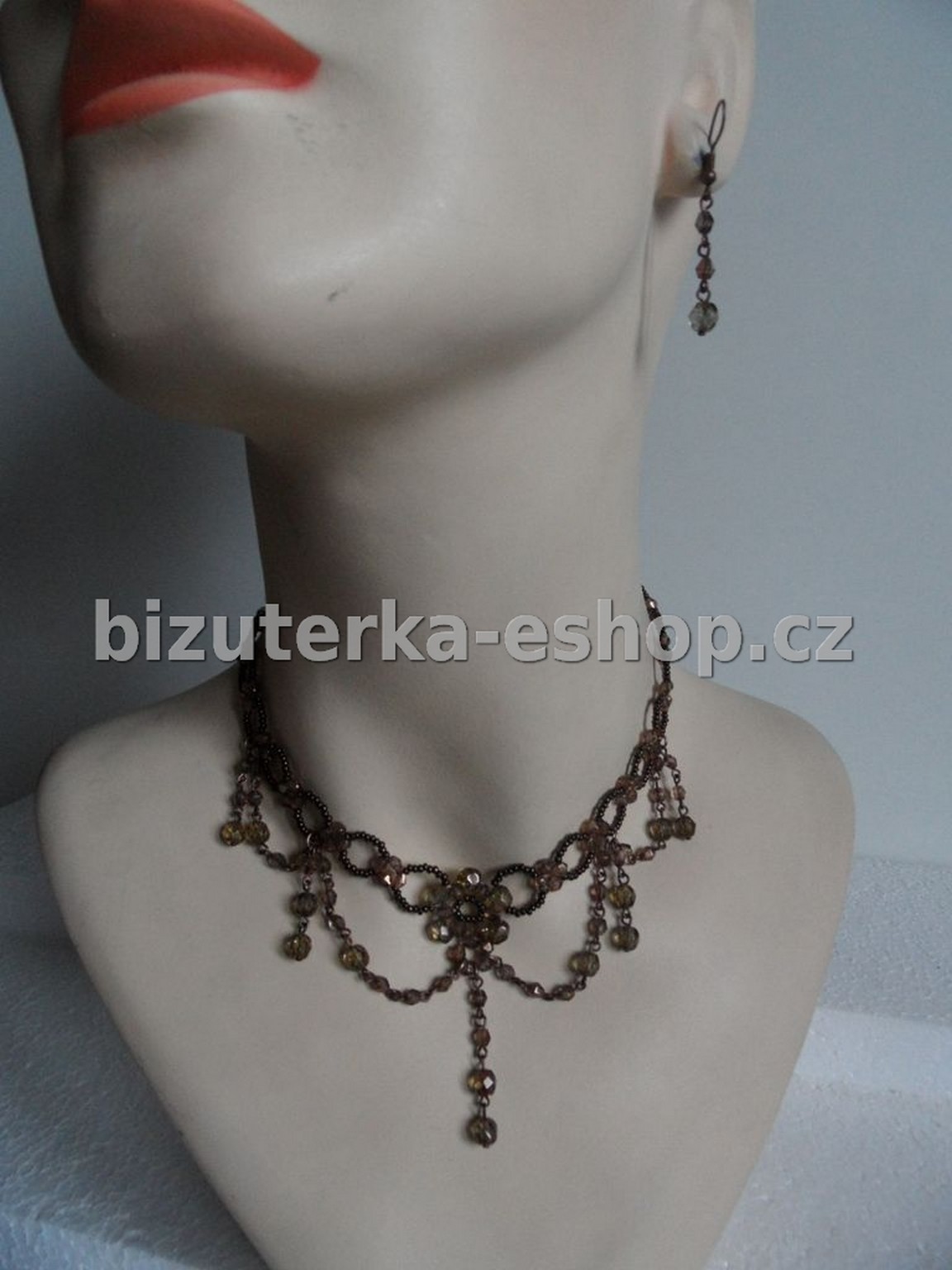 Souprava perličky hnědá BZ-03869
