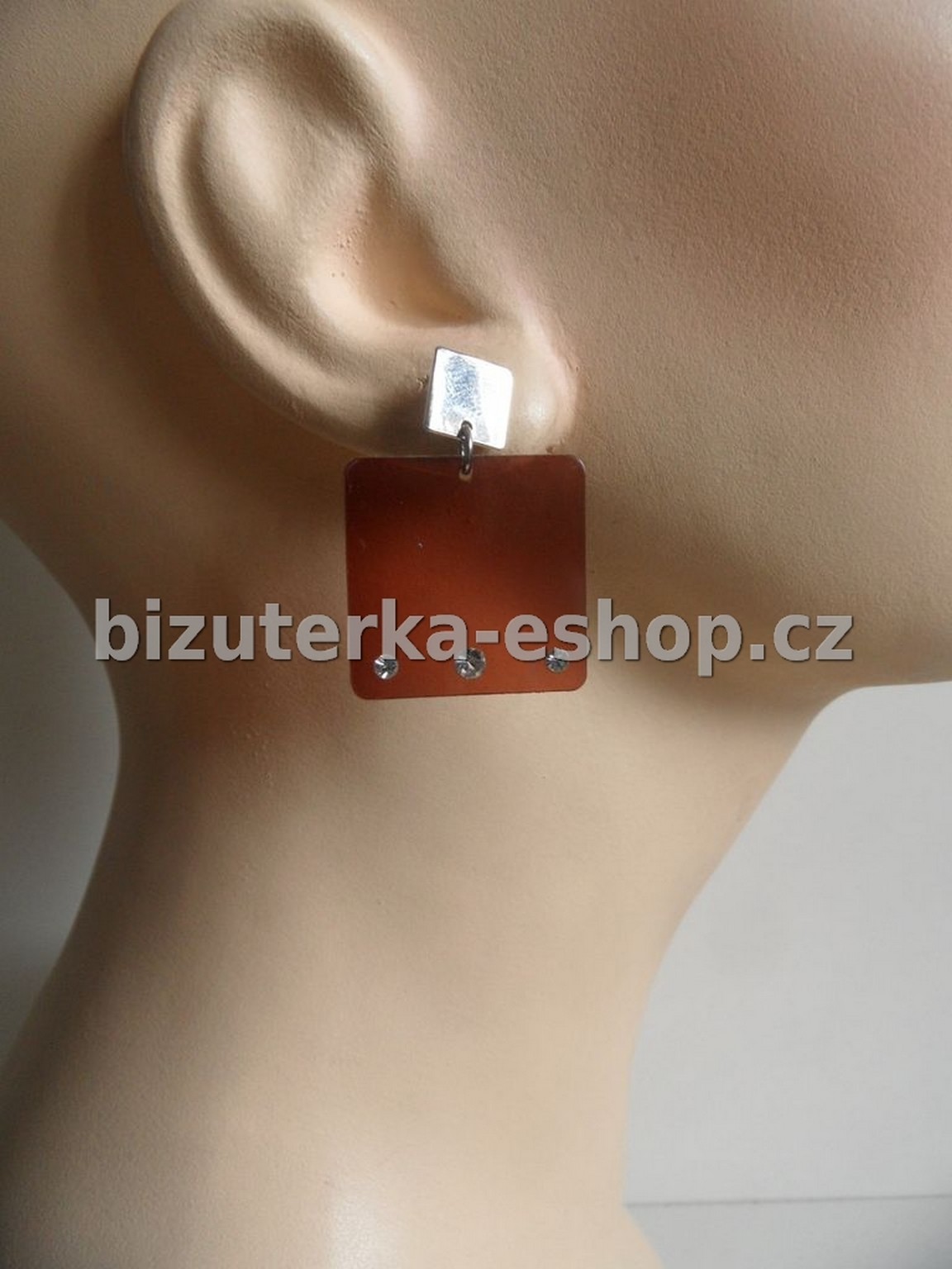 Naušnice závěsné s kamínky hnědé BZ-03914
