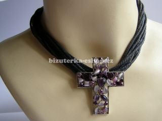 Náhrdelník s křížem fialový BZ-06542