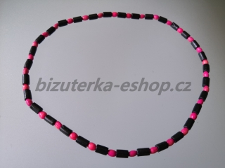 Dřevěné korálky na krk černo růžové BZ-071724