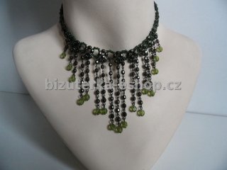 Náhrdelník perličky zelený BZ-03572