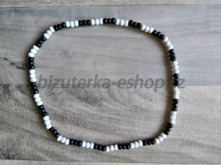 Dřevěné  korálky na krk černo bílé BZ-07076